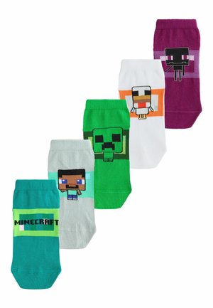 Cinq chaussettes basses colorées avec des personnages et le logo Minecraft, disposées en ligne diagonale descendante sur fond blanc.