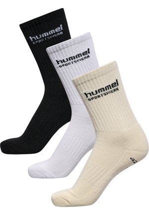 Tre par længdestrømper i sort, hvid og beige; ribbet tekstur; med "hummel sportswear" logoet i sort på hvert par.