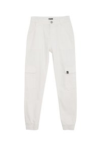 Witte cargo broek van katoen met een elastische tailleband. Beschikt over twee zijzakken en twee grote cargozakken. Duidelijk logo-label op de zak.