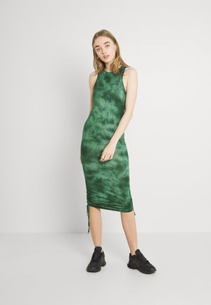 ENSTEVIA DRESS - Vestito di maglina - green