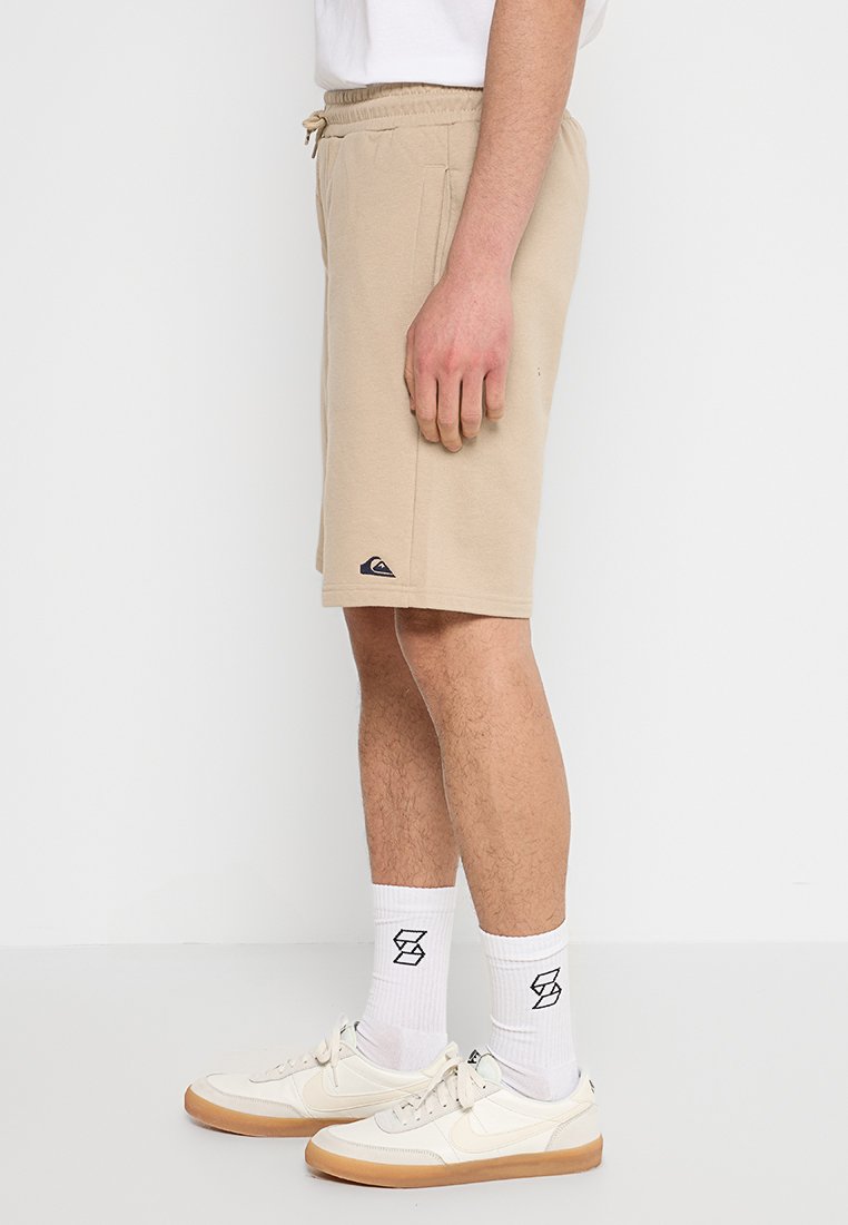 Kurze Sporthose