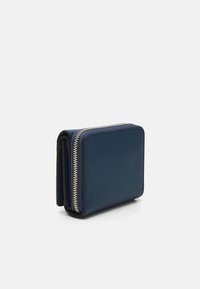 MICHAEL Michael Kors EMPIRE TRIFOLD WALLET - Novčanik - blau