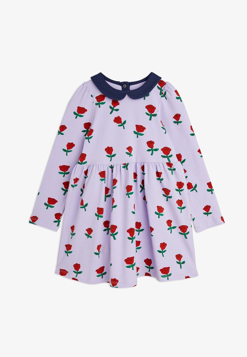 Vestido de manga larga en color lila con un cuello azul marino, que presenta un estampado de rosas en rojo y verde, con una falda fruncida. Material de algodón suave.