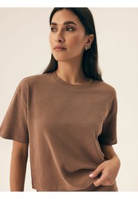 Henderson NILSA SET jasny brąz