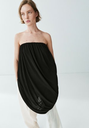 Massimo Dutti, STRAPLESS PLEATED FLOWING TOP - Débardeur - black
