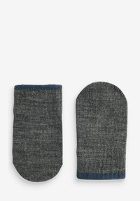 Guantes sin dedos de punto gris con un puño en azul oscuro. Textura suave, bordes superiores redondeados y un patrón de canalé cerca de la muñeca.