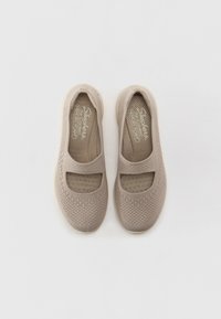 Thumbnail Image 4
