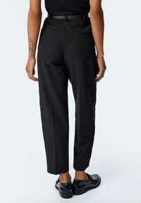 Koton CARROT-CUT - Pantalon - black