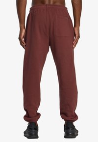 RVCA ESSENTIAL -  DE  POUR  - Jogginghose - rsd