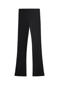 Pantalon noir à jambes droites avec une ceinture lisse, conçu dans un tissu uni et mat, présenté sur fond blanc.