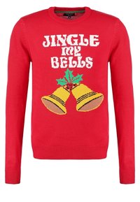 Pull tricot rouge avec le texte « JINGLE MY BELLS » et deux clochettes jaunes ornées de houx vert. Col rond et manches longues.