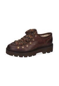 Braunes Leder-Schuhwerk mit einer dicken, strukturierten Sohle und metallischen Ösen. Verfügt über ein einzigartiges, mehrfarbiges, gestricktes Schnürdetail auf der Oberseite.
