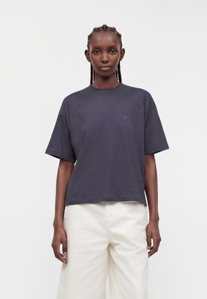 Carhartt WIP T-shirts basic - shady purple