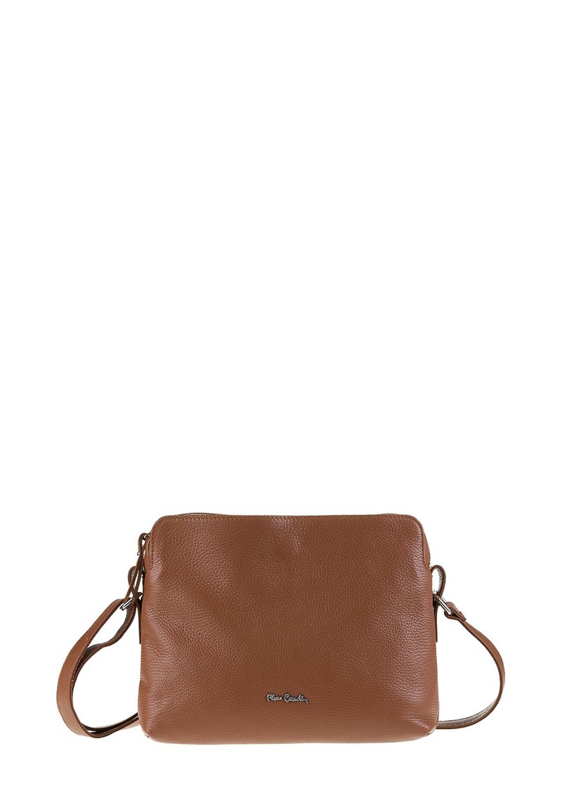 Borsa a tracolla in pelle marrone con finitura testurizzata, forma rettangolare, tracolla regolabile e emblemma del logo sul fronte.