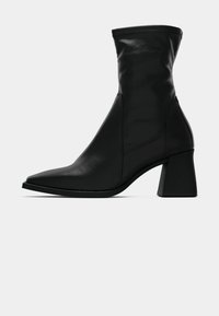 HEDDA - Stiefelette - black