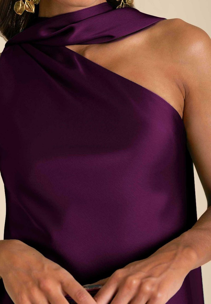 strapless open back dress Louianna Maxi Dress Dusty Purple