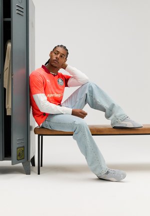 Puma KIDSUPER SEP REPLICA - Squadra - glowing red/dark crimson