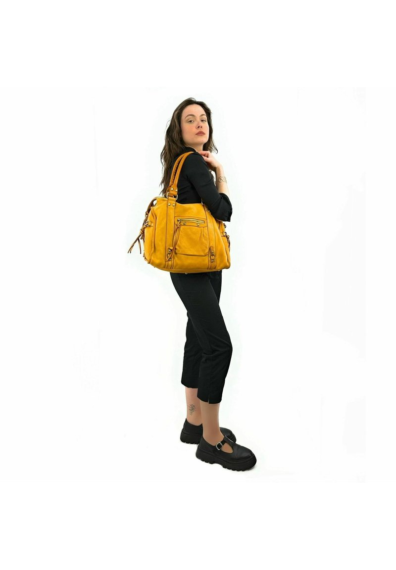 OH MY BAG ITALIEN MISS STORM - Sac à main - jaune