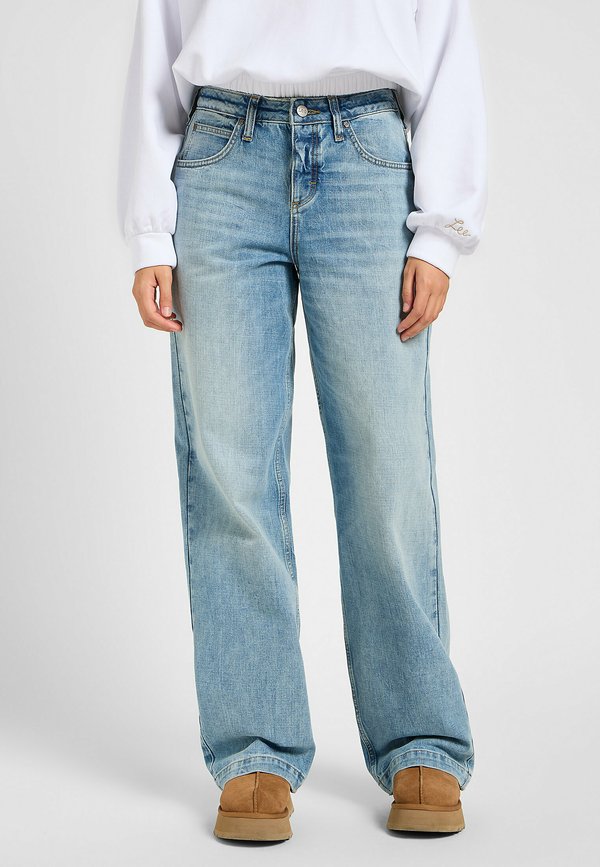 LOOSE CARPENTER - Relaxed fit jeans - fresh daylight