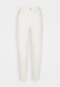 Jeans blancos de tiro alto hechos de denim, con cierre de botón, dos bolsillos frontales, detalles de desgastado sutil y un diseño de pierna ajustada.