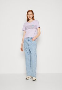 Esprit TEE - T-shirts print - lavender