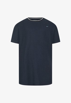 T-shirt bleu marine à manches courtes avec col rond, tissu subtilement texturé et fine bande blanche sur le col.