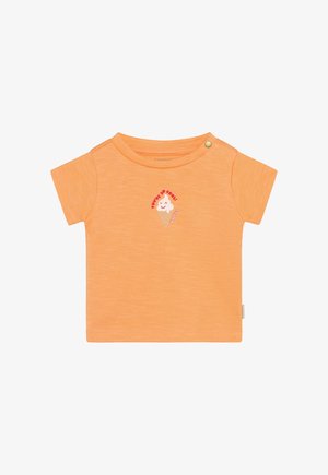 Oranje T-shirt met korte mouwen van zachte stof, met een afbeelding van een ijsje en de tekst "JE BENT ZO KOEL!" en een drukknoop aan de schouder.