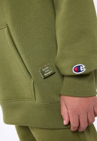 Champion EXCLUSIVE HOODIE UNISEX - Felpa - dark green