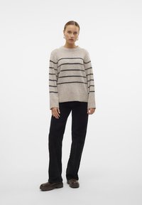 Vero Moda VMFLAWLESS O-NECK PULLOVER - Strikkegenser - silver mink