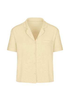 Beige overhemd met korte mouwen en knopen, met een enkele borstzak en een kraag met inham, afgebeeld op een witte achtergrond.