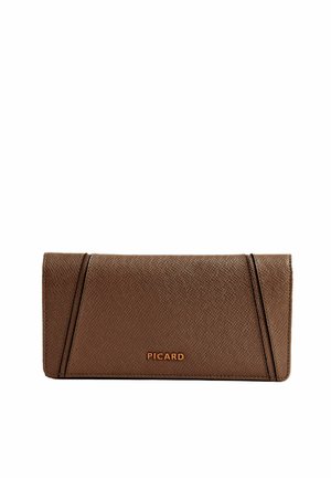 Portefeuille en cuir marron texturé avec le logo « PICARD » en lettres dorées centré sur le devant, rectangulaire avec des détails de piqûres en angle aux coins.