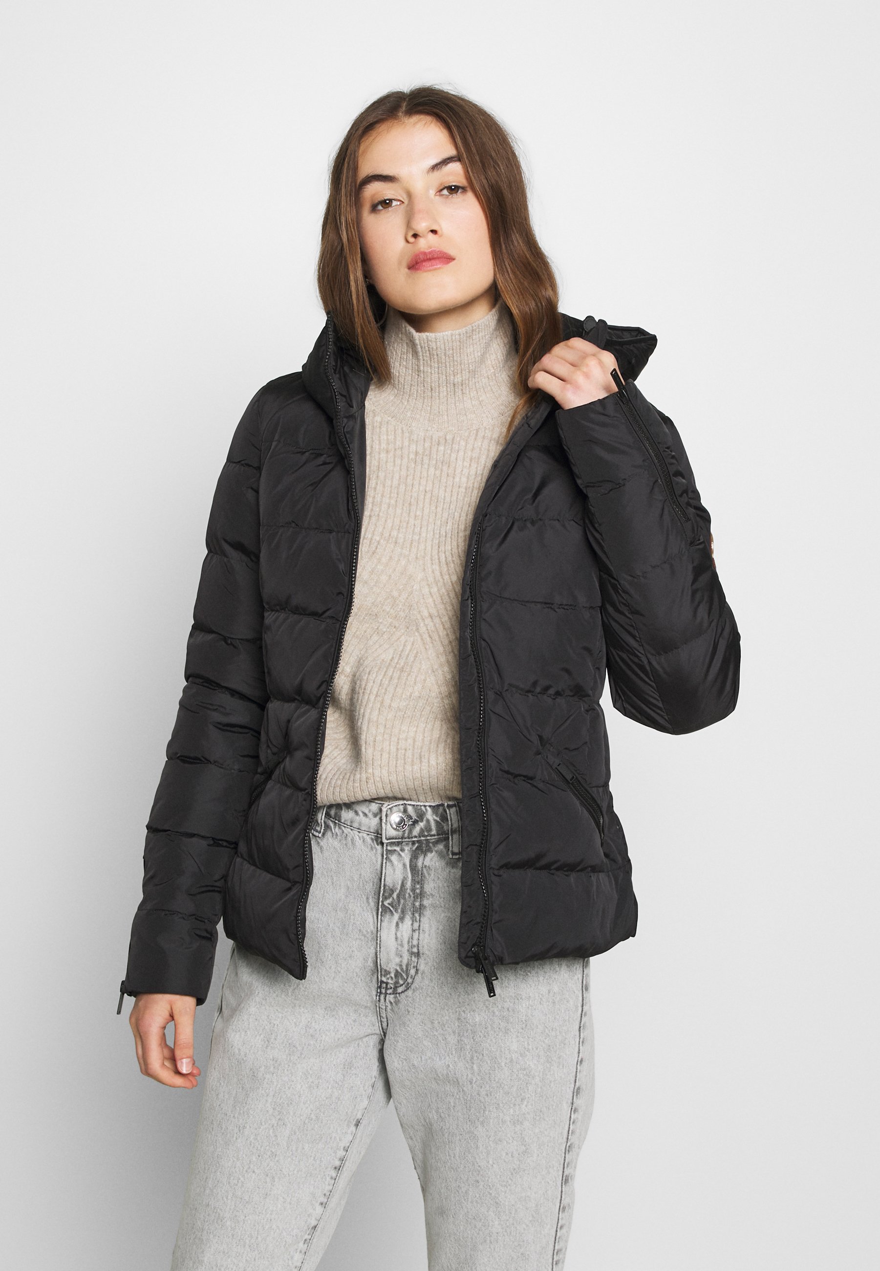 PREMIUM LUXE QUILT JACKET Gewatteerde jas black PREMIUM LUXE QUILT JACKET Gewatteerde jas black