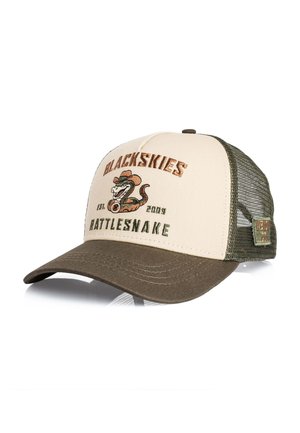 Beżowa i oliwkowa czapka truckera z haftowanym na przodzie napisem "BLACKSKIES RATTLESNAKE EST. 2009" oraz kreskówkowym wężem w kowbojskim kapeluszu.