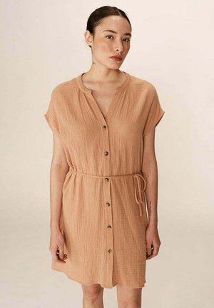 COURTE ROZANA - Robe de jour - camel