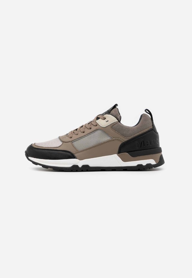 Trainers - taupe