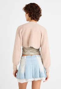 ONLY ONLAMANDA BOLERO  - Kardigan - warm taupe