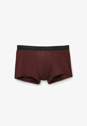 Bordeaux herre boxer briefs lavet af glat, strækbart stof, med en sort elastisk talje med et præget logo og en konturpose.