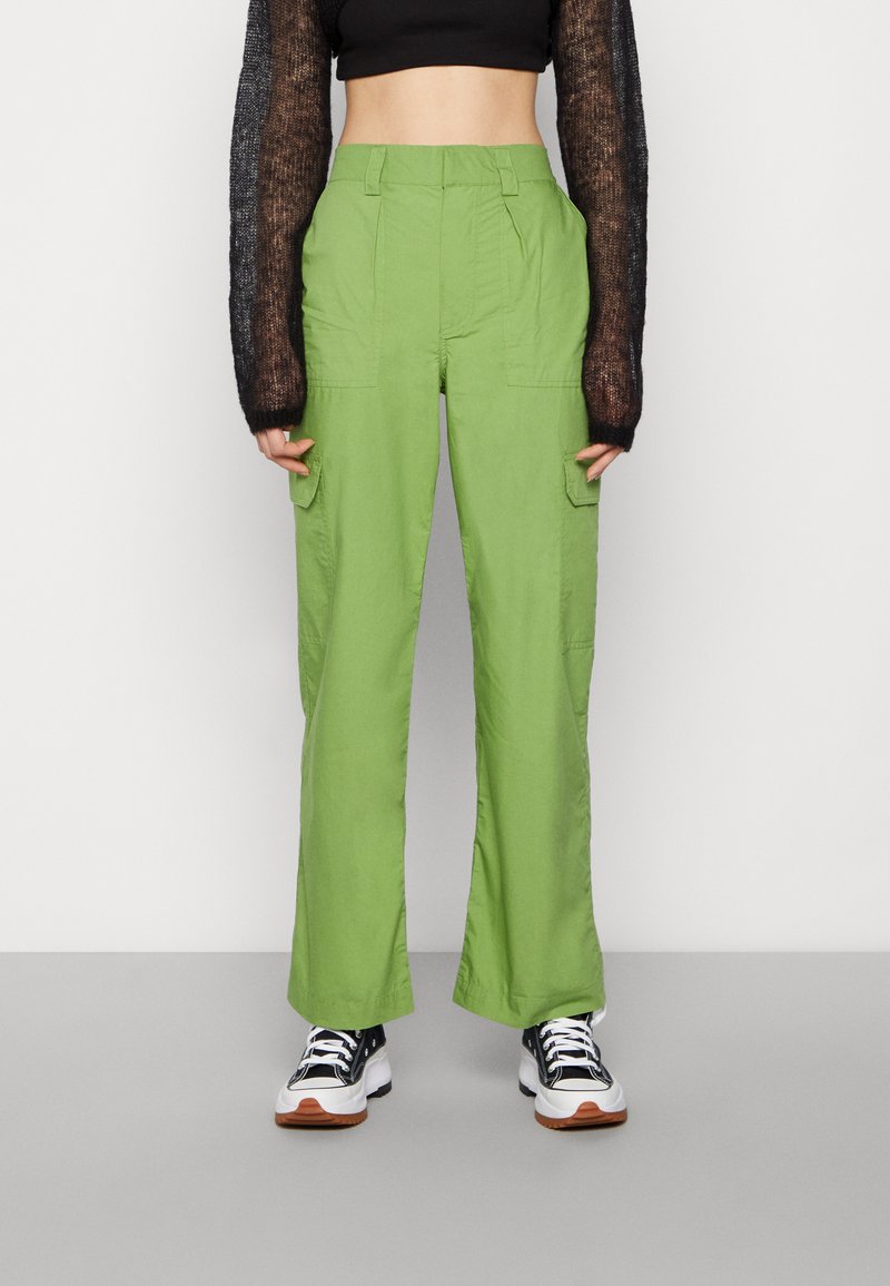 Cotton On SCOUT PANT Cargohose camper green/oliv Zalando.at