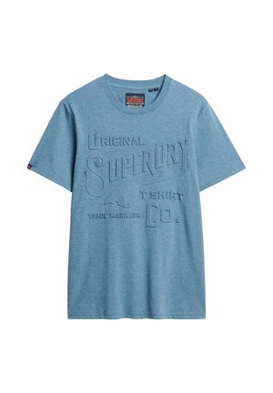 T-shirt blu a maniche corte realizzato in tessuto testurizzato, con logo e marchio "Superdry" in rilievo. Collo rotondo, vestibilità casual.