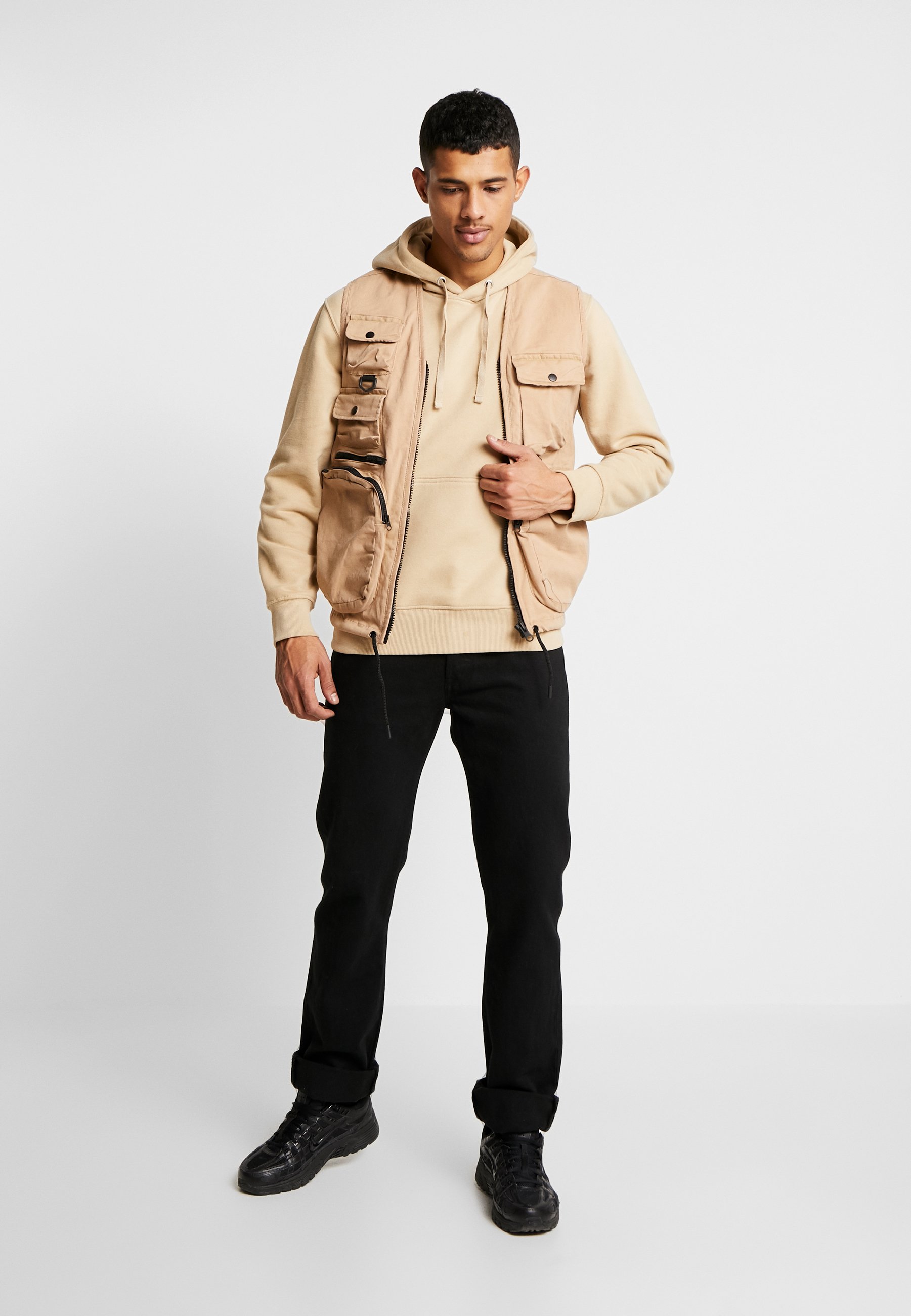 veste cargo sans manche