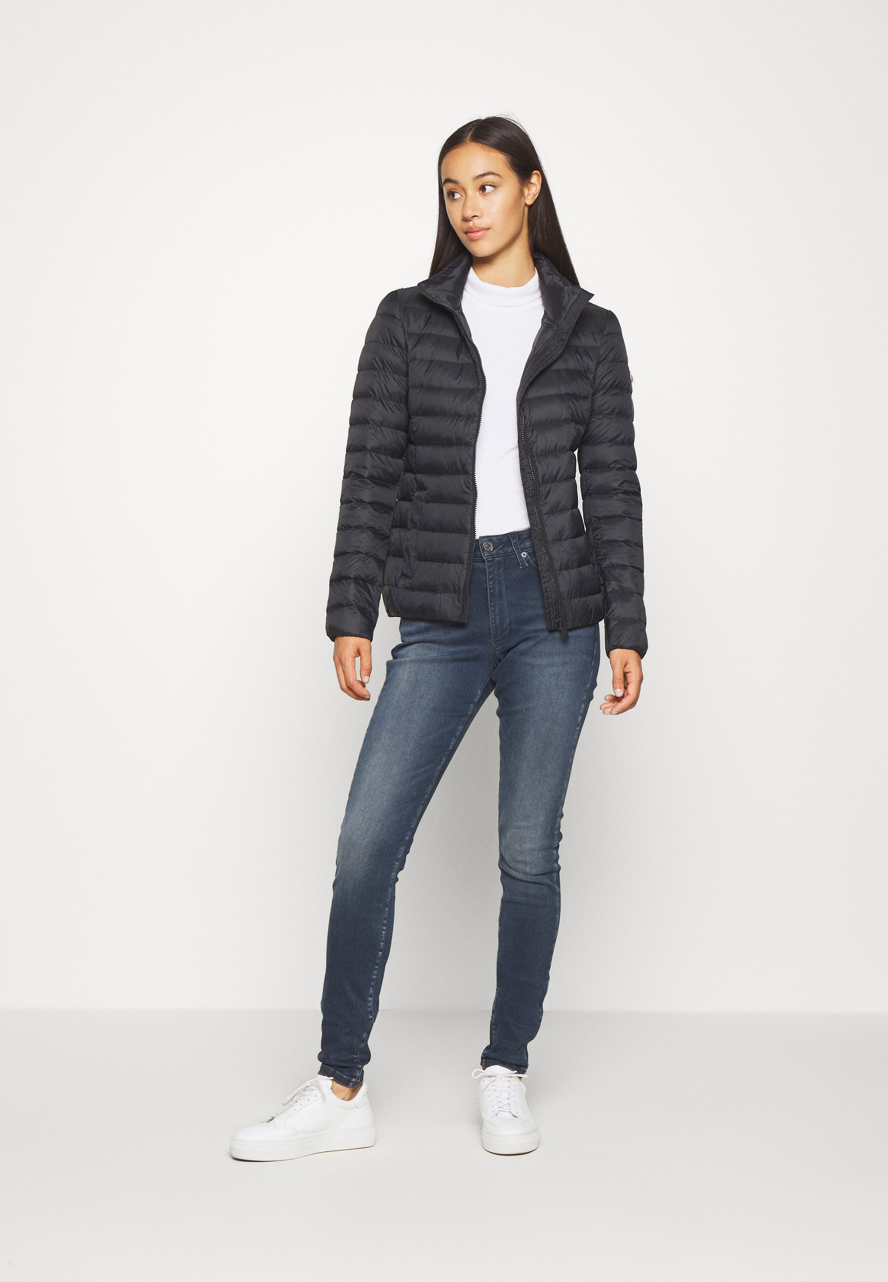 Tommy Jeans LIGHTWEIGHT PACKABLE - Daunenjacke - black/schwarz - Zalando.de
