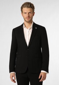 Schwarzer Blazer aus strukturiertem Stoff mit einer figurnahen Passform, ausgestattet mit zwei vorderen Taschen, einer Knopfschließe und einem silbernen Akzent am Revers.