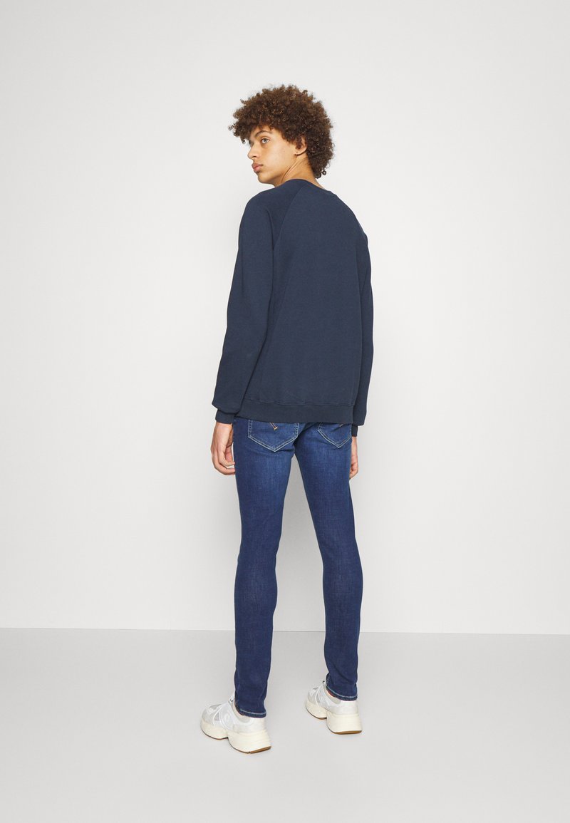 Herren T-shirts & Polos | Dondup PANTALONE GEORGE Jeans Skinny Fit blue/blue denim - NZ51717 Herren T-shirts & Polos | Dondup PANTALONE GEORGE Jeans Skinny Fit blue/blue denim - NZ51717