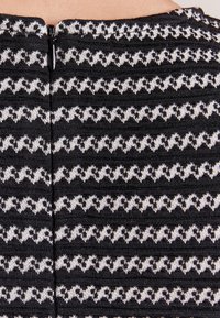 MAX&Co. Stickad klänning - black