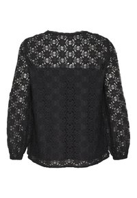 Bluză din dantelă neagră, cu un model floral, mâneci lungi, decolteu rotund și o croială ușor lejeră. Texturată cu detalii delicate de dantelă deschisă.