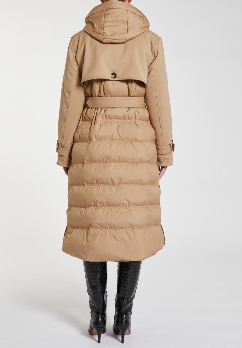 Pennyblack IMBOTTITO CON CAPPUCCIO STACCABILE Parka beige