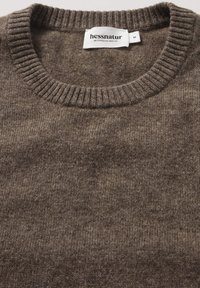 Unausgewählt, sand