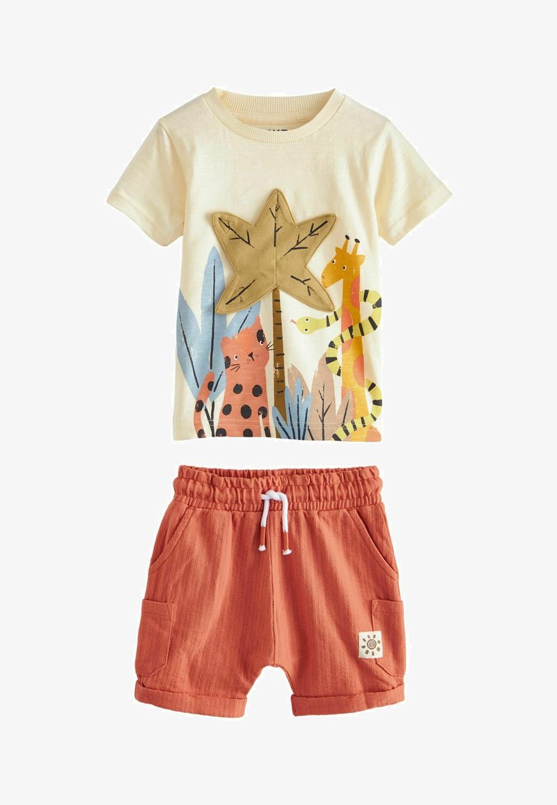 Next CHARACTER SET REGULAR FIT - Treningo apatinė dalis - cream jungle appliqué