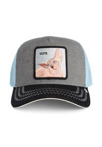 Casquette grise avec des côtés en maille bleue, visière noire ; présente un design de chat brodé avec le texte "CUTE" dans un patch carré. Tissu texturé.