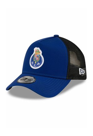Blau-schwarze Mesh-Baseballkappe mit FC Porto Wappen auf der Vorderseite und New Era Logo an der Seite, verstellbare Passform mit gebogenem Schirm.